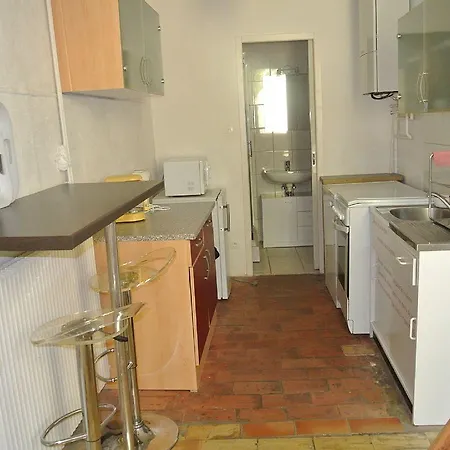 Appartement Quai Saint-nicolas 1 *